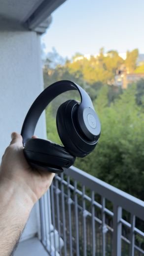Wireless Noise-Canceling Headphones