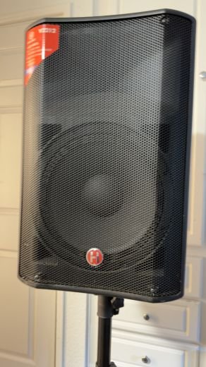 Harbinger V2212 Powered Loudspeaker PA 12” Loud Great Quality Sound 12”