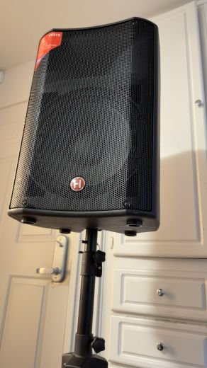 Harbinger V2212 Powered Loudspeaker PA 12” Loud Great Quality Sound 12”