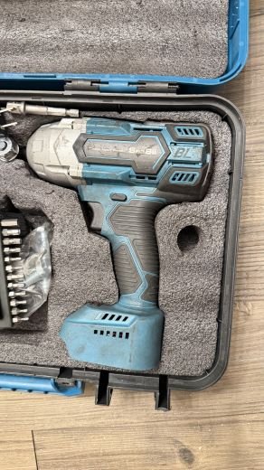 Cordless Drill Kit with 2 Batteries and Case